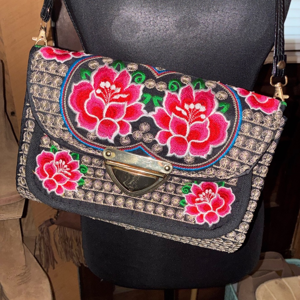 Floral Embroidered Black and Red Handbag - Picture 2 of 7
